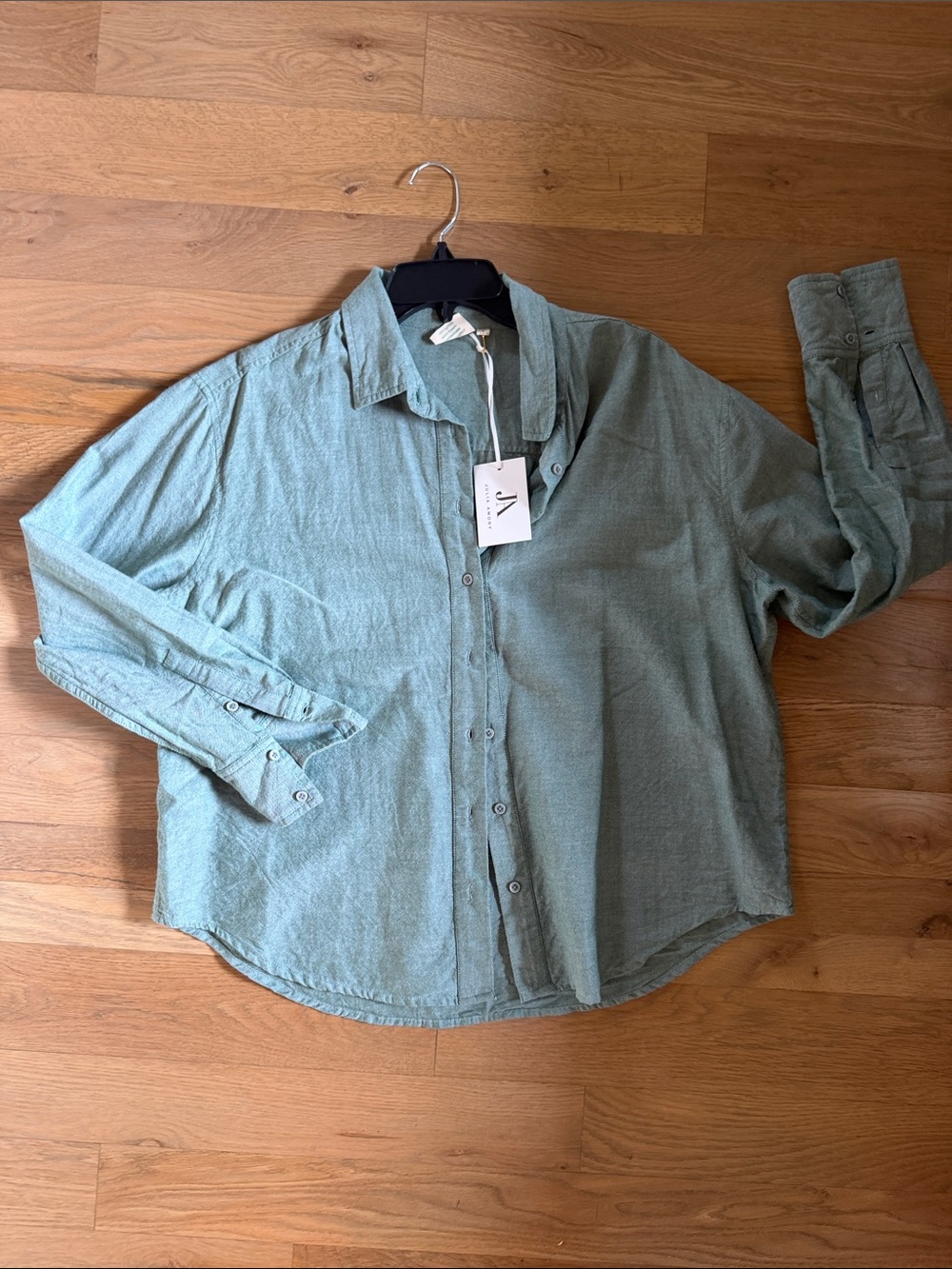 Julia Amory Green Oxford Cloth Carolyn size L (sold out online!)